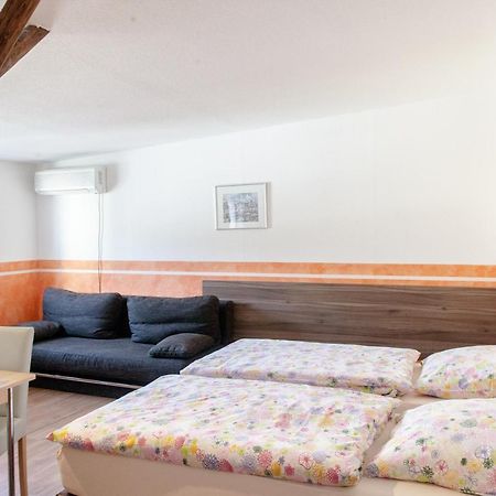 Pension Klingenstr. 23 Hotel ไลป์ซิก ห้อง รูปภาพ
