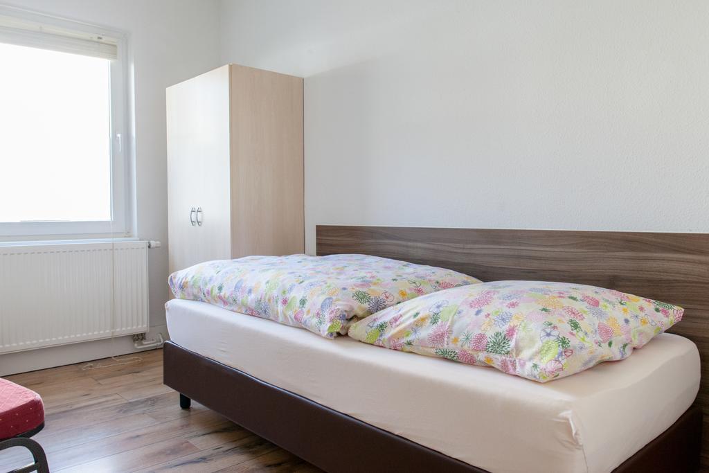 Pension Klingenstr. 23 Hotel ไลป์ซิก ห้อง รูปภาพ