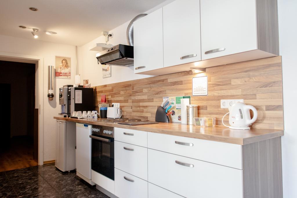 Pension Klingenstr. 23 Hotel ไลป์ซิก ห้อง รูปภาพ